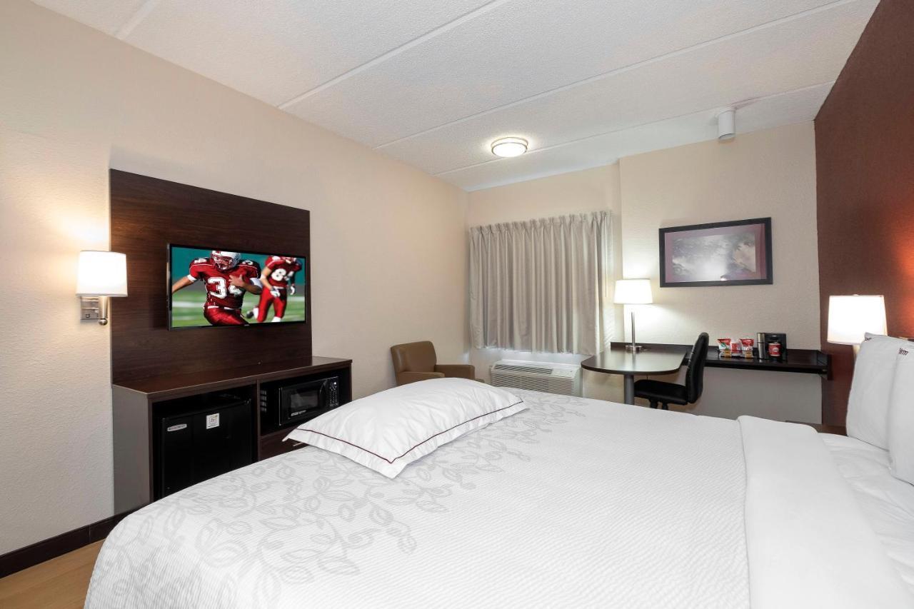 เรด รูฟ พลัส+ รอลีจ์ เอ็นซีเอสยู - คอนเวนชั่น เซ็นเตอร์ Hotel ราลลี ภายนอก รูปภาพ