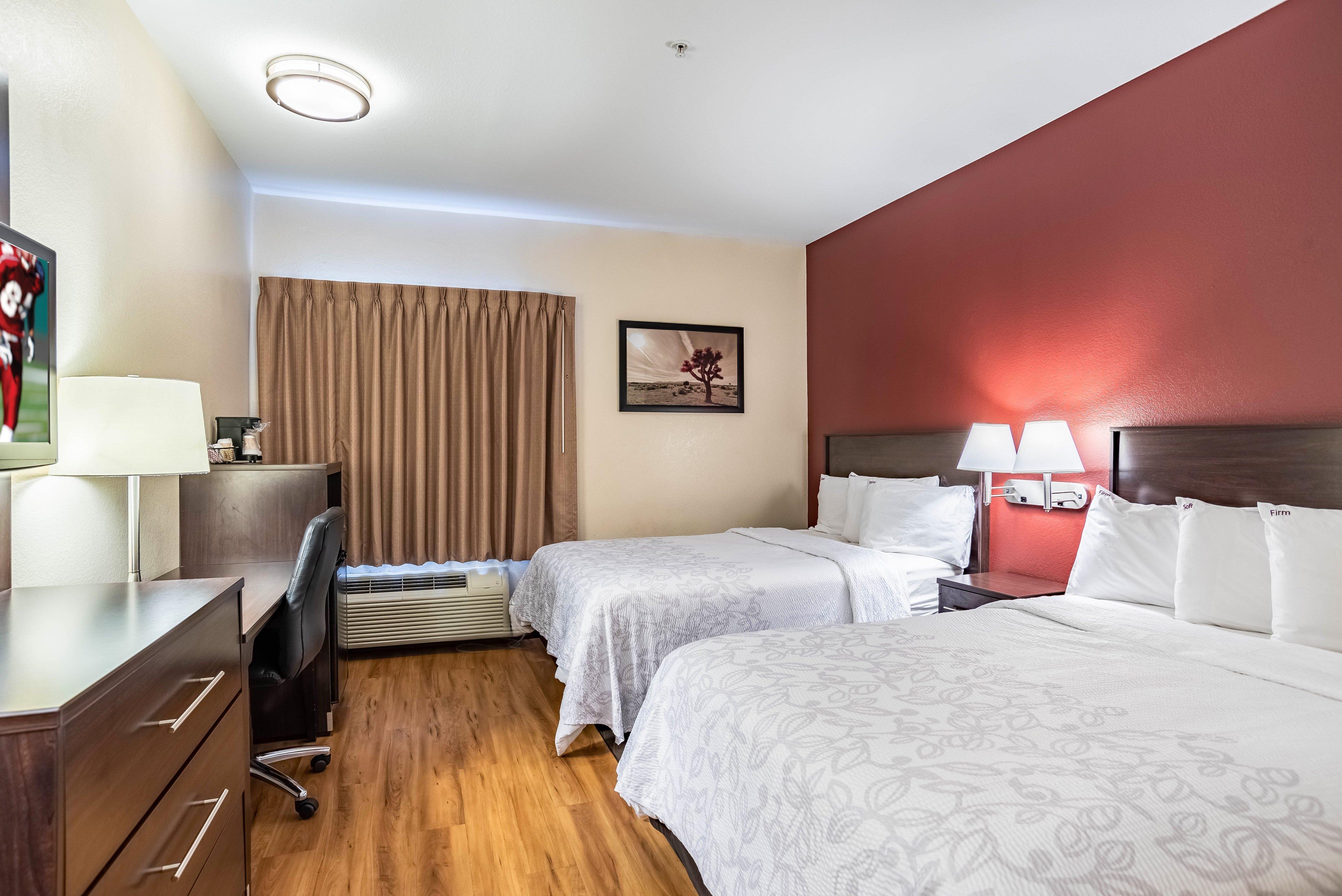เรด รูฟ พลัส+ รอลีจ์ เอ็นซีเอสยู - คอนเวนชั่น เซ็นเตอร์ Hotel ราลลี ภายนอก รูปภาพ