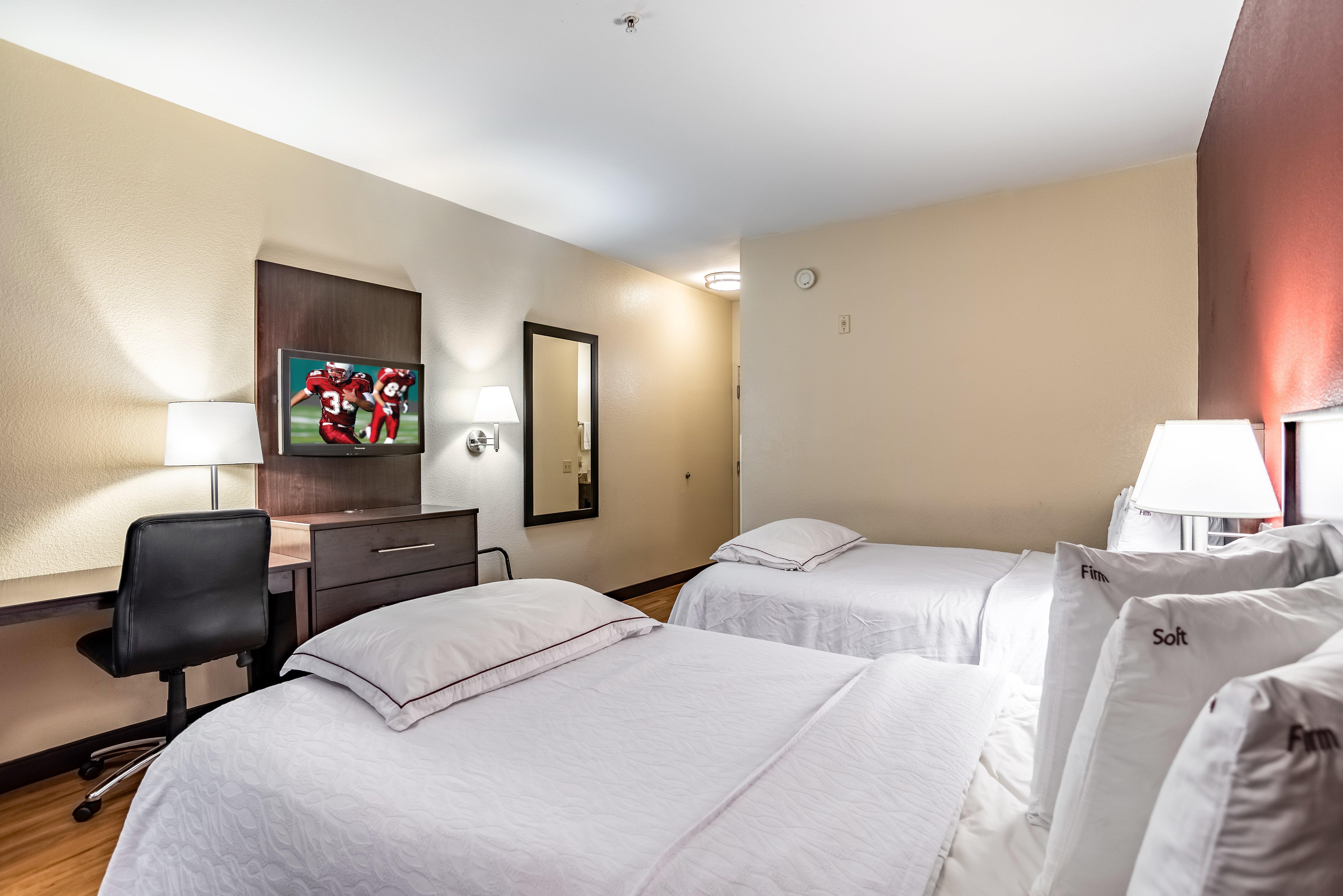 เรด รูฟ พลัส+ รอลีจ์ เอ็นซีเอสยู - คอนเวนชั่น เซ็นเตอร์ Hotel ราลลี ภายนอก รูปภาพ